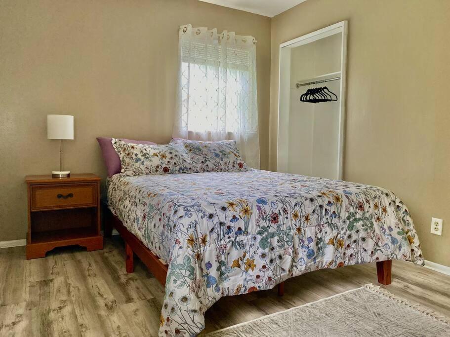 Вилла Southern Charm Camden Экстерьер фото